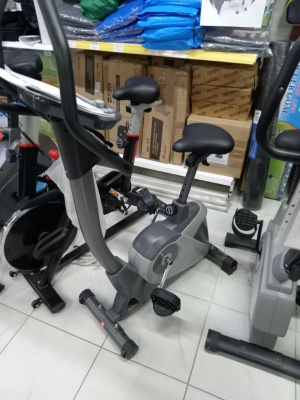 Полнофункциональный велоэргометр Carbon fitness u804